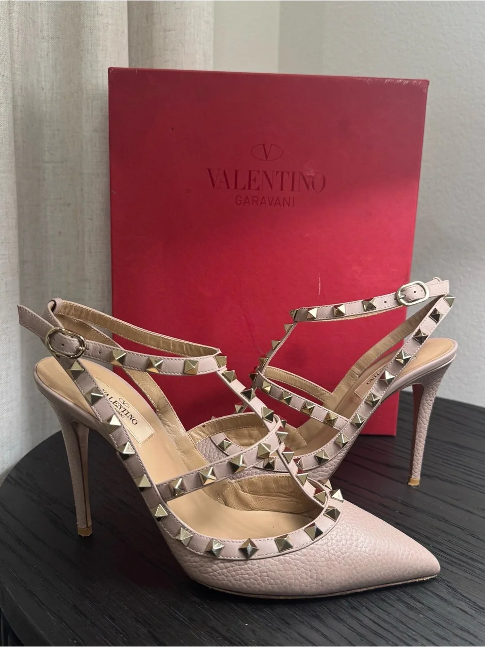 Valentino Garavani Rockstud Caged Pumps Leather Nude 39